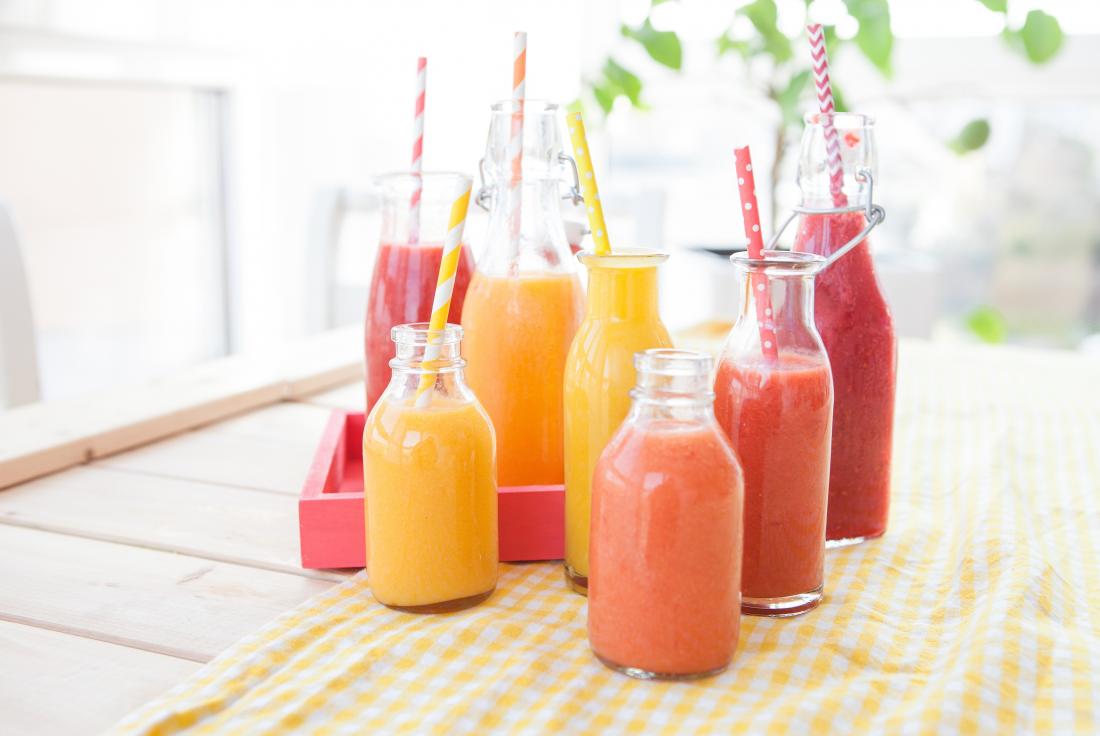 Smoothies and fruit juices as sugary beverages