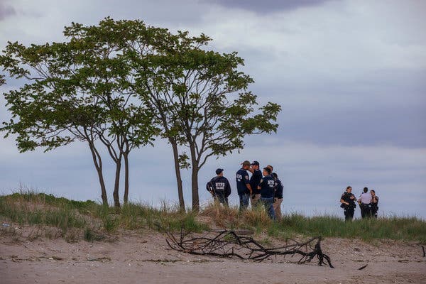 Earlier this month, investigators gathered near Plumb Beach in Brooklyn, where Detective Joseph G. Calabrese killed himself.