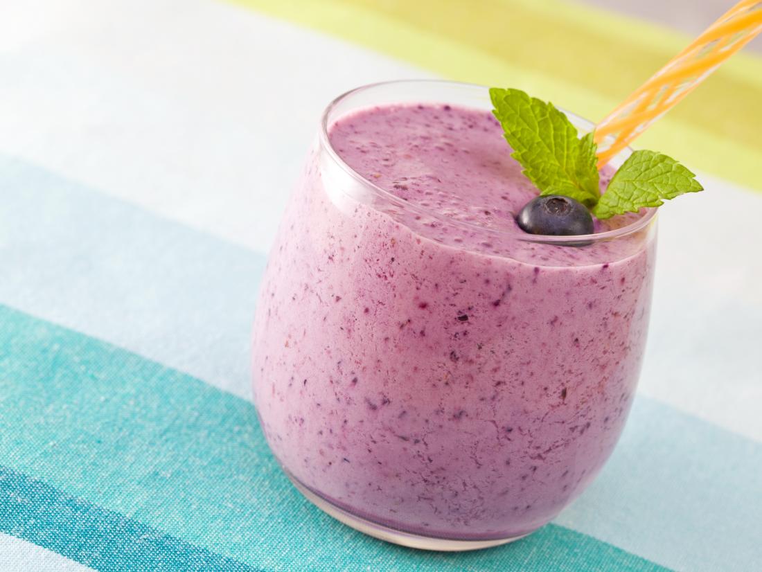 Berry and spinach smoothie<!--mce:protected %0A-->