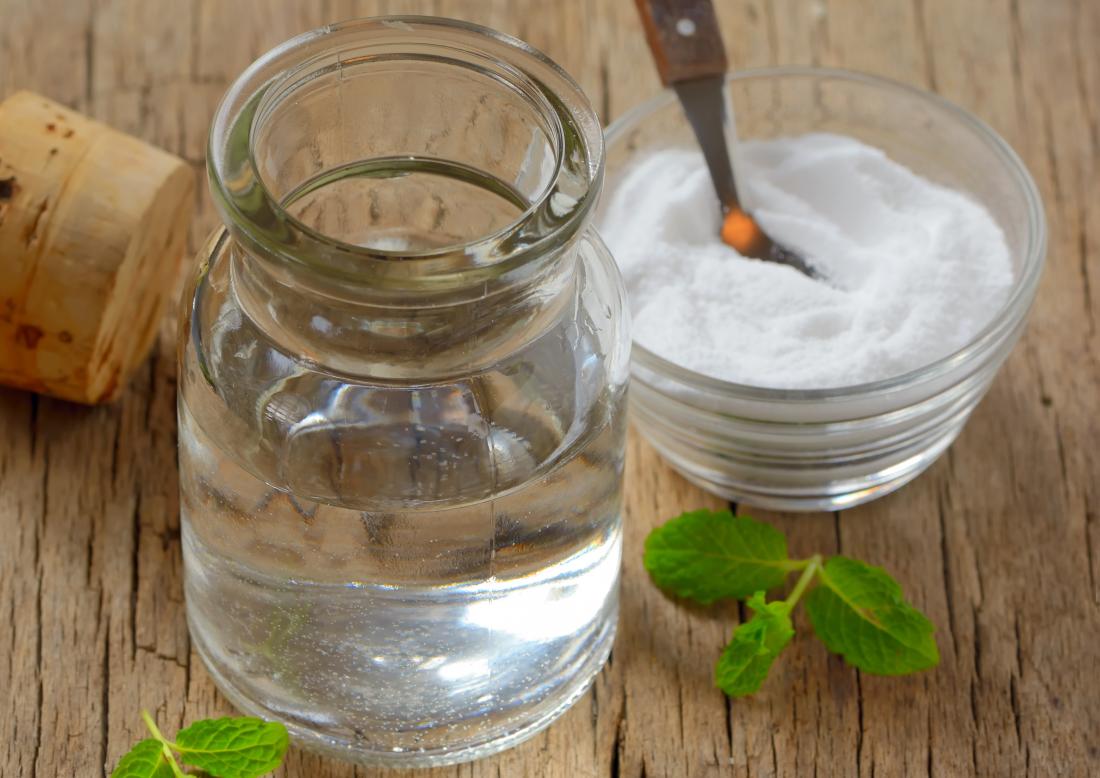 Natural salt gargle mouthwash rinse
