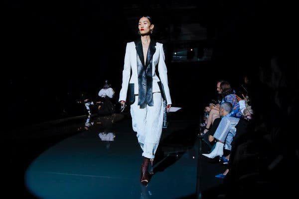 Schiaparelli haute couture, fall 2019