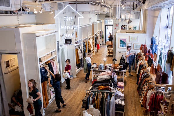 One observer said Madewell had a diversified business model, with 40 percent of its direct sales coming from e-commerce in the first half of the year.