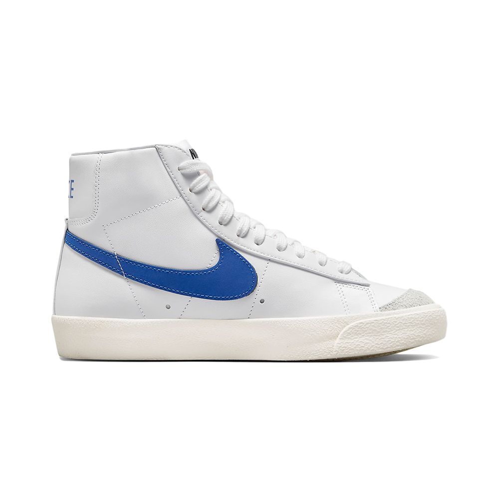 Blazer Mid ’77 Shoes in White