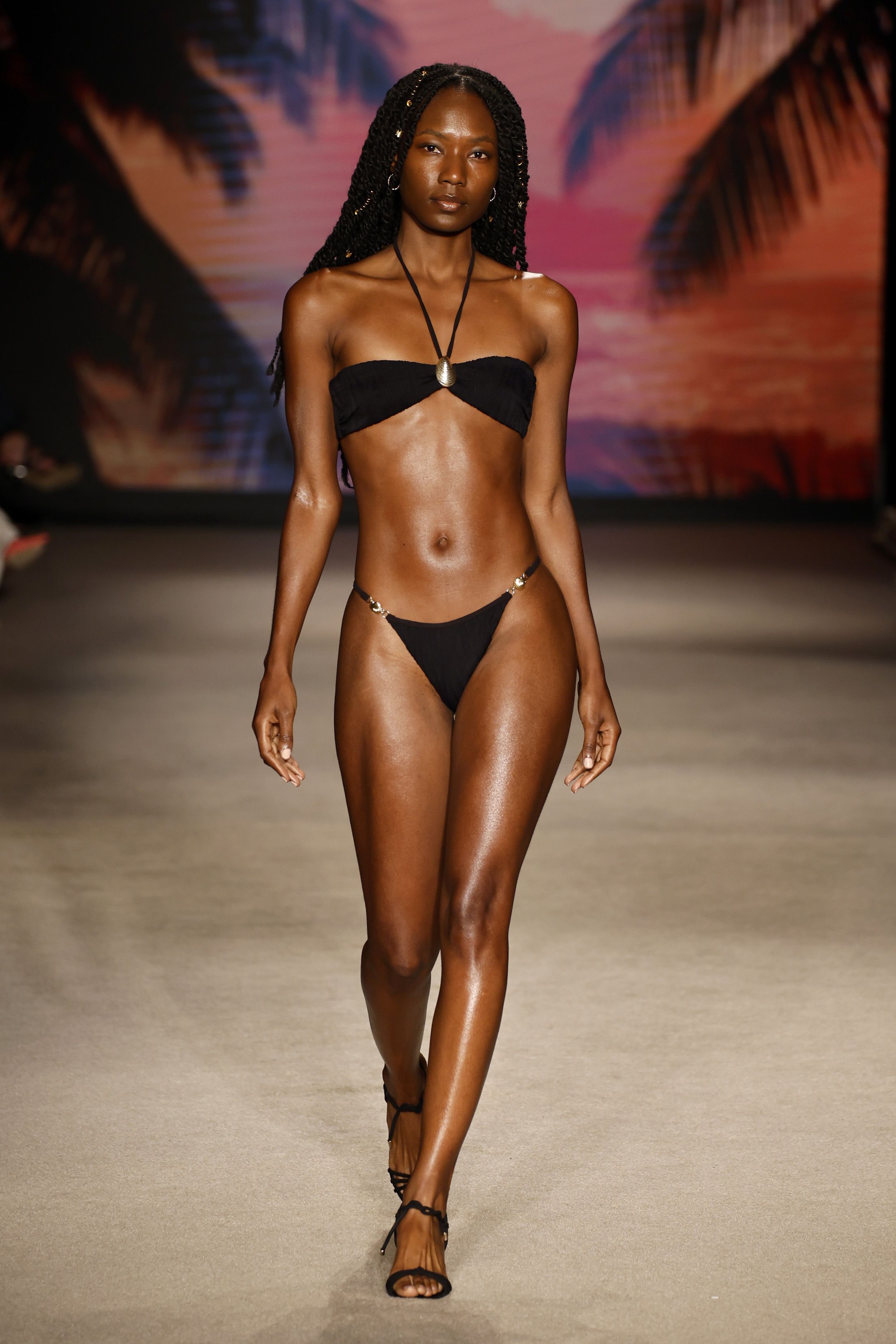 leslie amon paraiso miami swim week